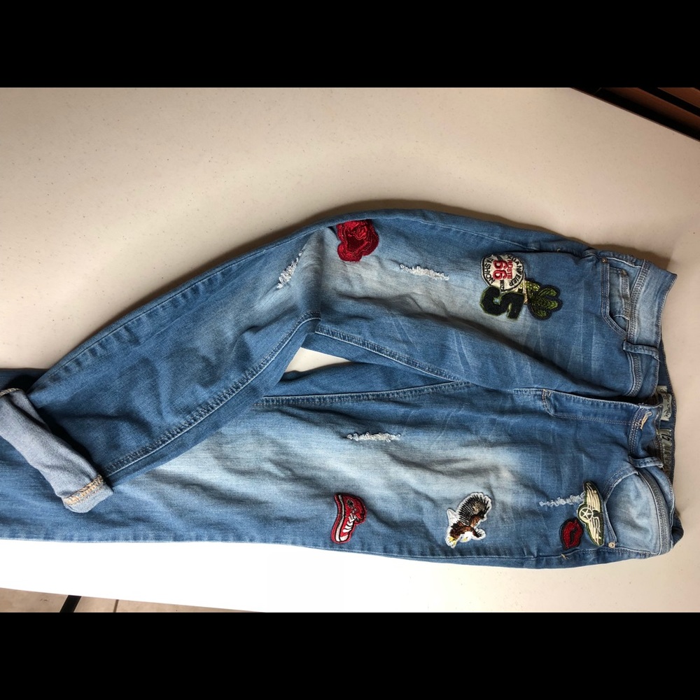 Jeans